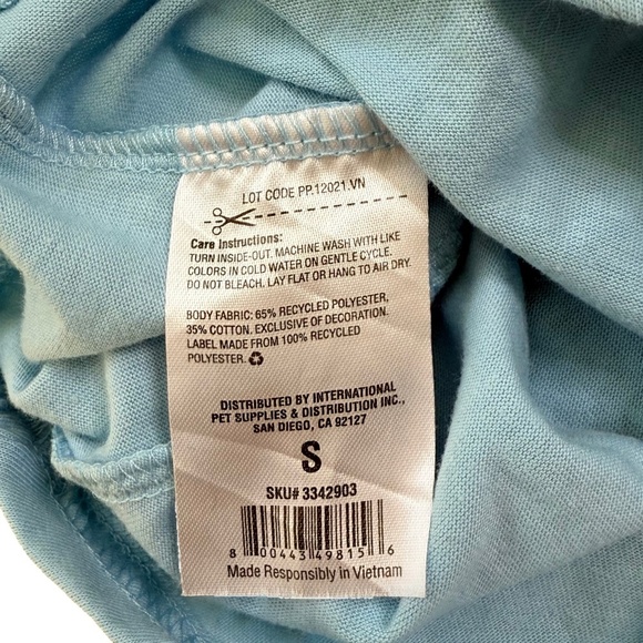 NWOT Youly The Maverick Sock Thief Dog Shirt Small | Funny Blue Graphic Tee - Picture 3 of 4